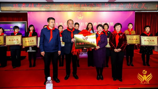 1662881194659063233.jpg 9_调整大小.jpg