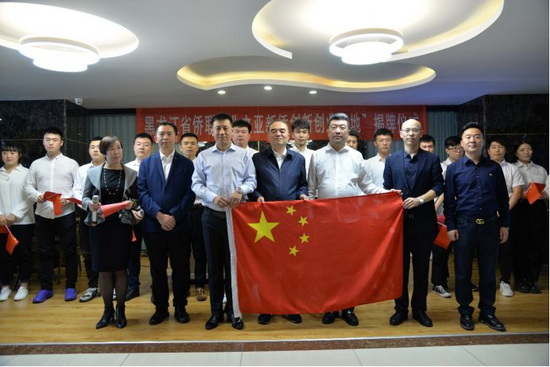 1662882687339089735.jpg 3_调整大小.jpg