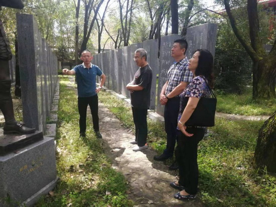 1662901798823098959.jpg 1_调整大小.jpg