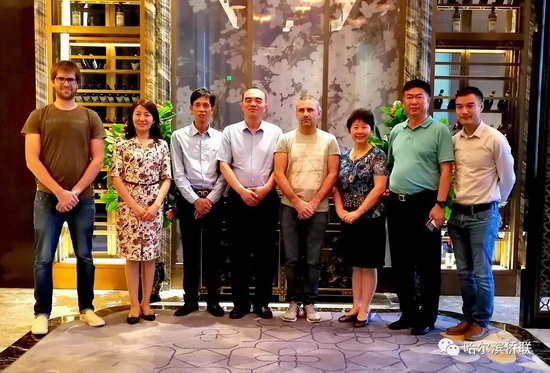 1663051593580003857.jpg 1_调整大小.jpg